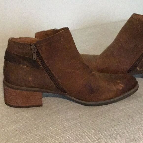 KORKS Sonya Ankle Leather Bootie Distressed Brown/Rust - Picture 5 of 8